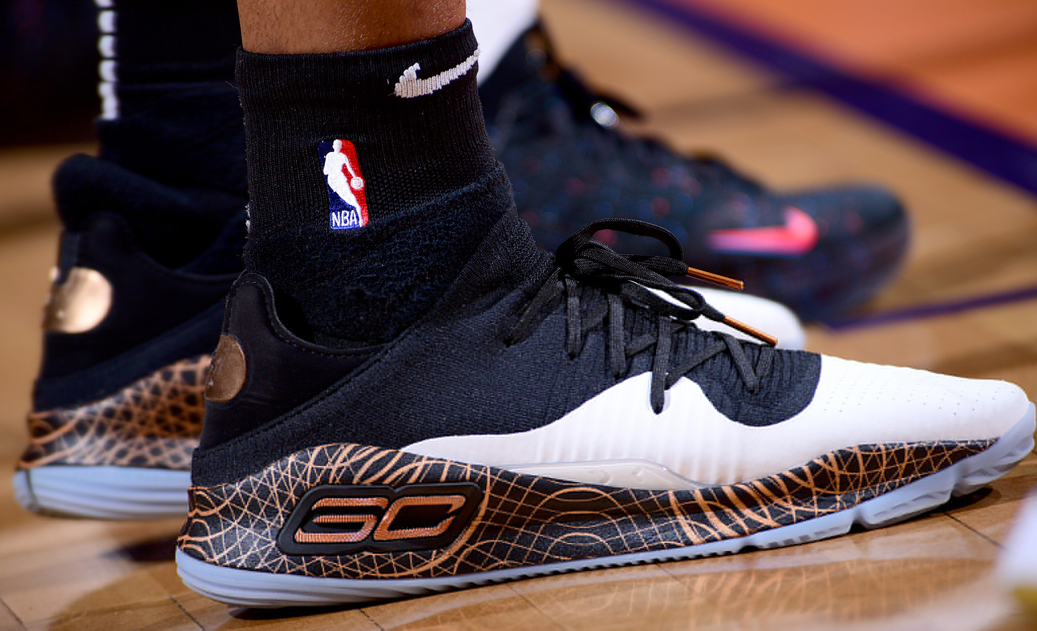 公明北环路道路清扫